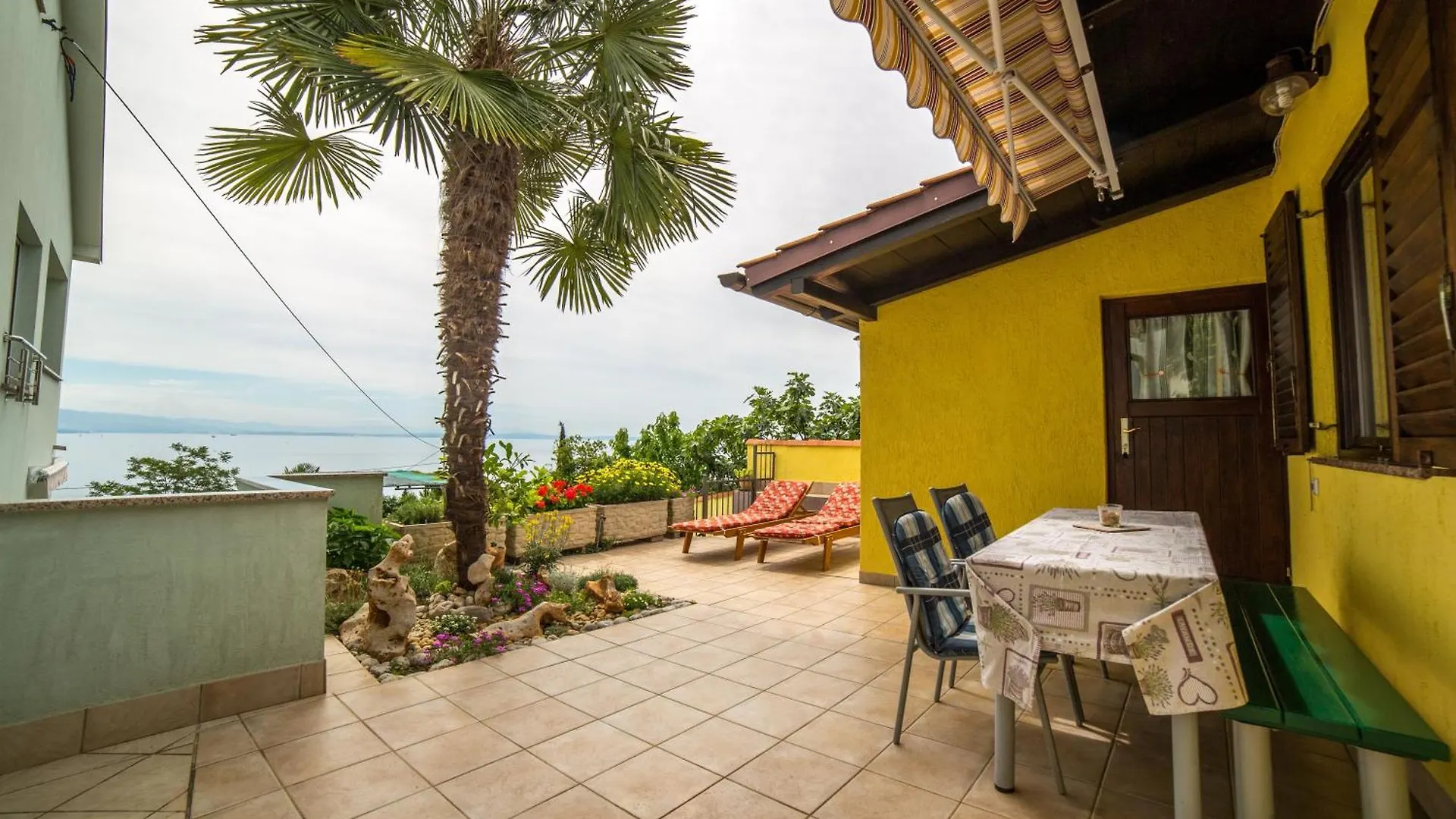Oberhalb Voloscas Gelegene Moderne Ferienwohnungen Opatija 0*,