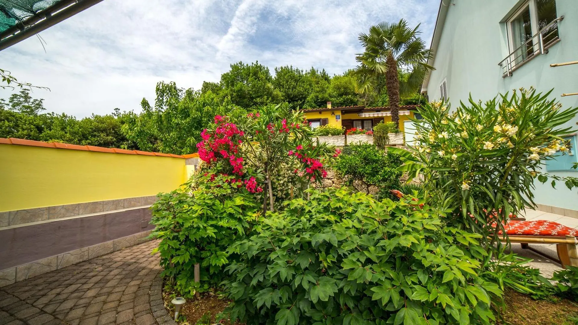 Oberhalb Voloscas Gelegene Moderne Ferienwohnungen Opatija 0*,  Croatia